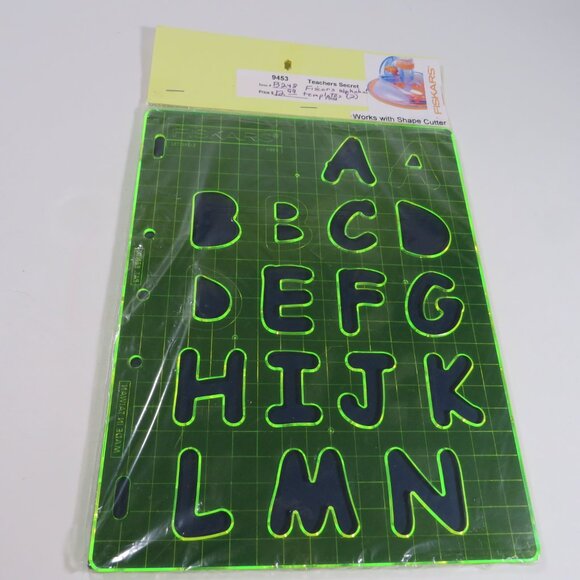 Stencil FISKARS “Shape Template” LETTERS #3 - Picture 1 of 4